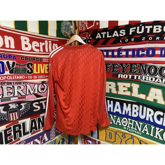 Liverpool | Men’s Large Retro Long-Sleeve Jersey - Picture 9 of 9